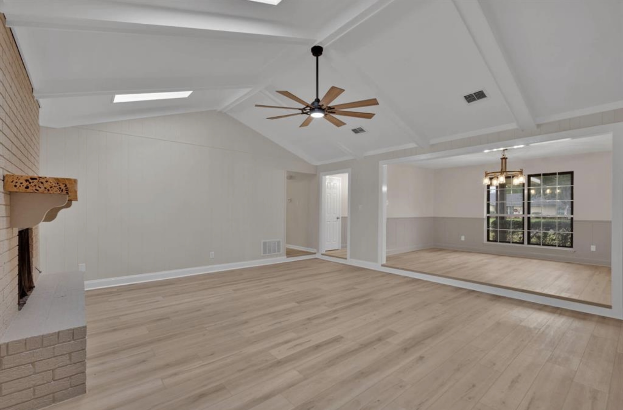 310 Lancashire Dr Bossier City, LA 71111