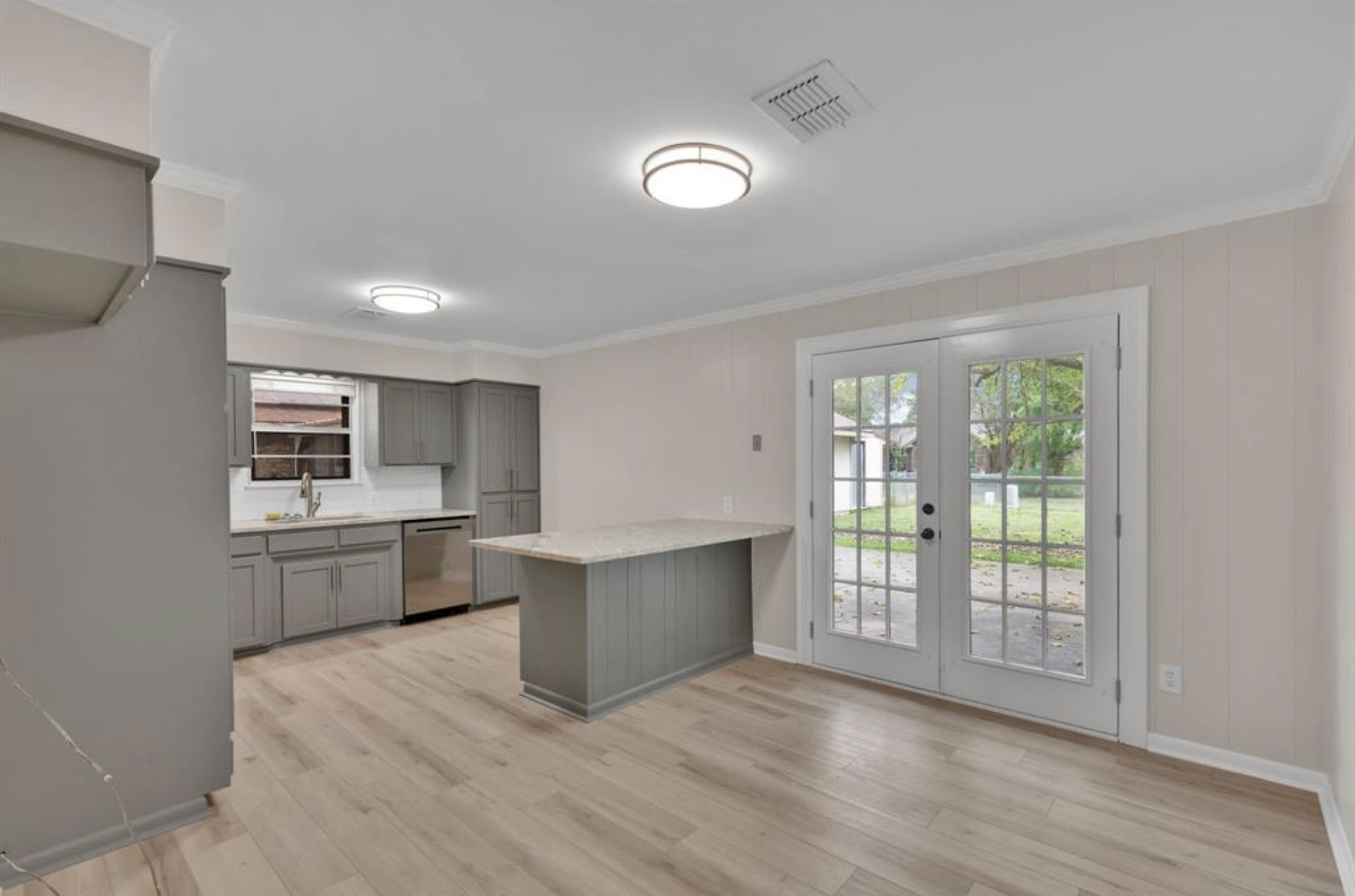 310 Lancashire Dr Bossier City, LA 71111