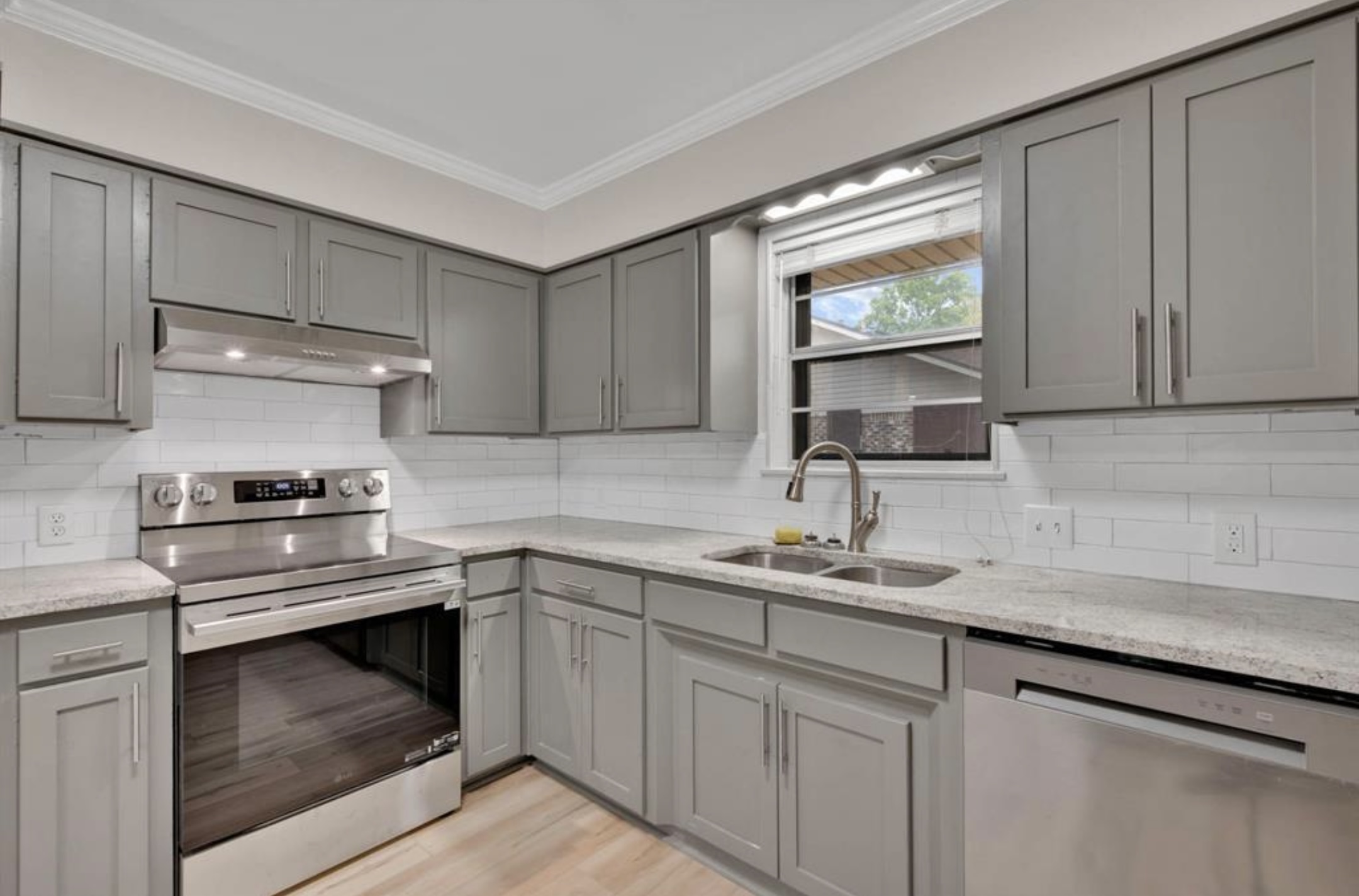 310 Lancashire Dr Bossier City, LA 71111