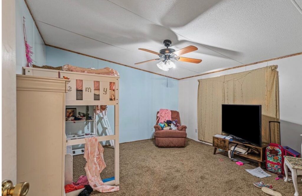 4 BEDS 2 BATHS 2,000 SQFT Bossier City, LA 71112 9